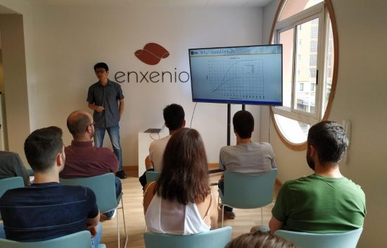 Imaxe dun enxenio lab